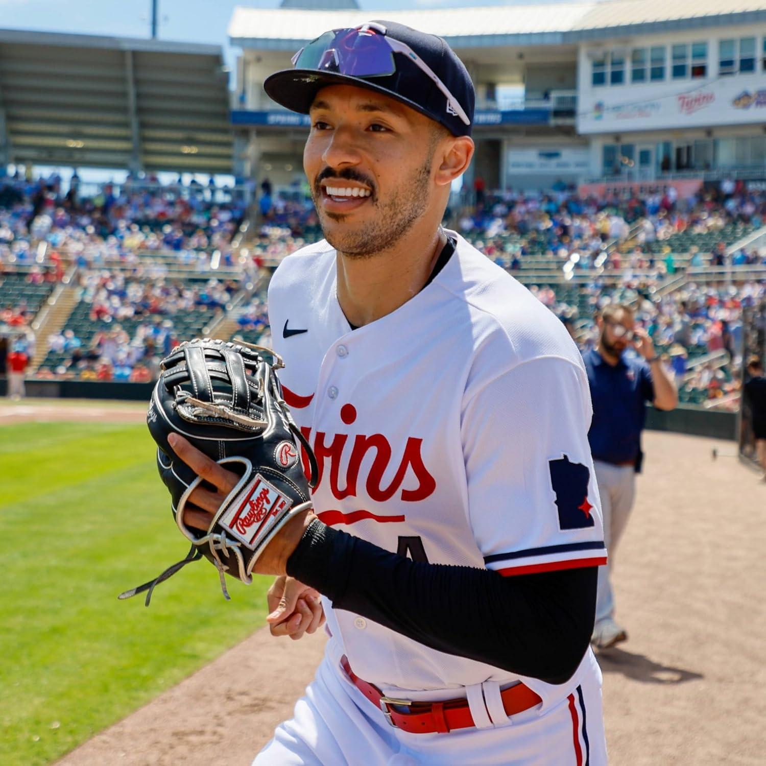 imageRawlings Select PRO LITE Youth Baseball Glove Pro Player Models Sizes 105 1225 Multiple StylesCarlos Correa Black